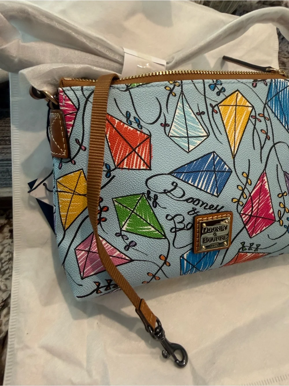 Dooney & Bourke logo multicolor features